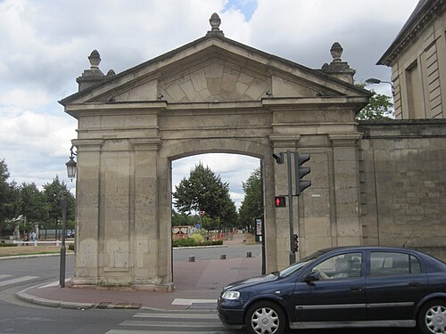 archway