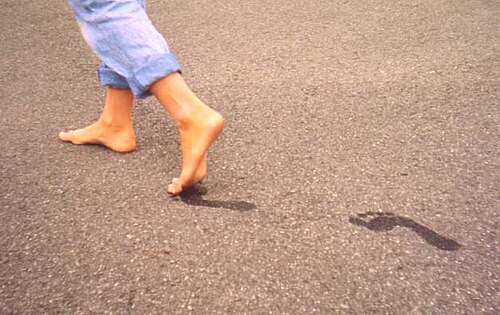 barefoot