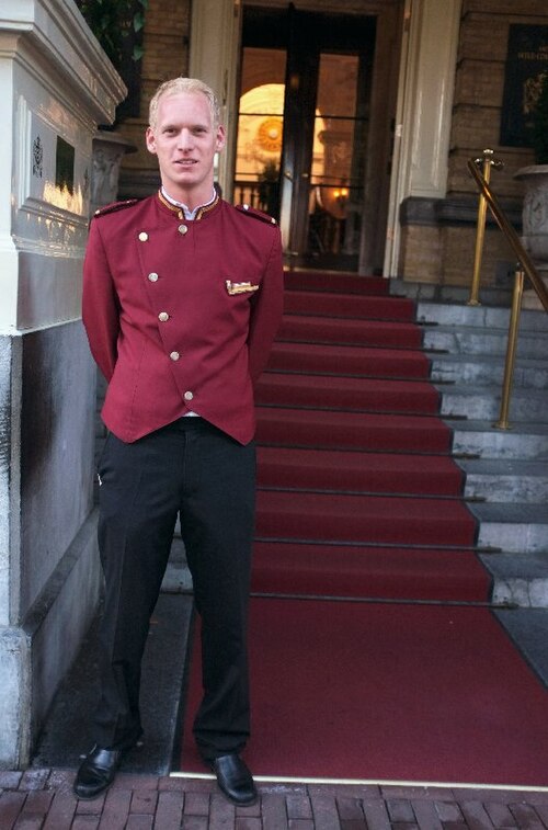 bellhop