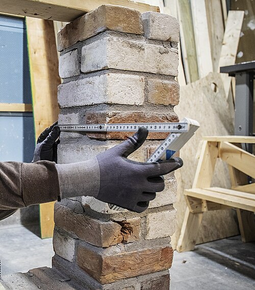 bricklayer