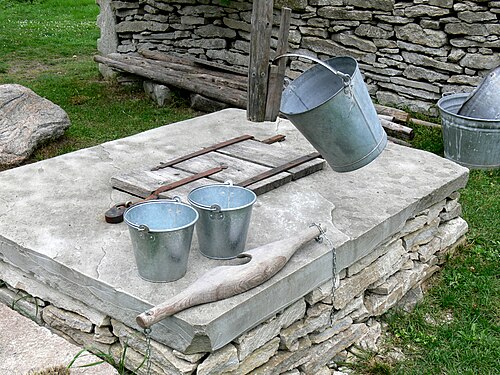 bucket