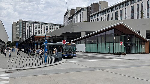 bus station