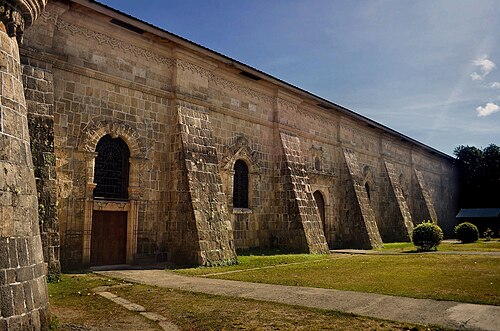 buttress
