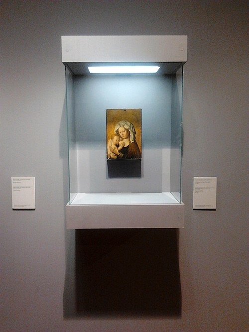 display case