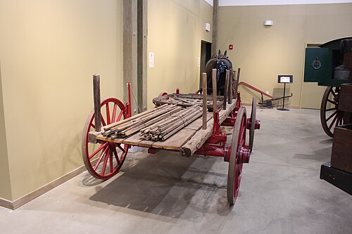 flatbed wagon