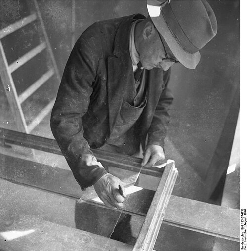 glazier