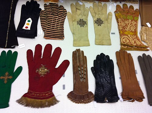 glove