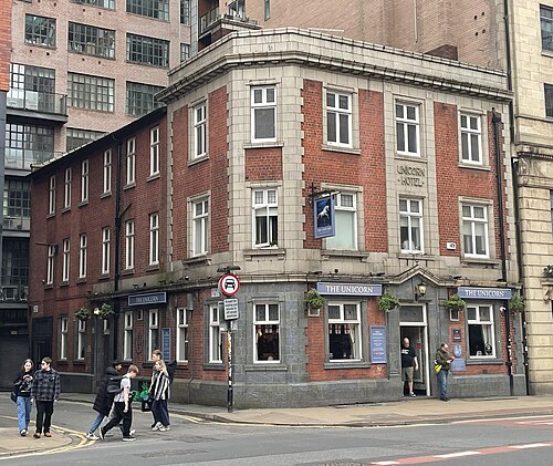 hostelry