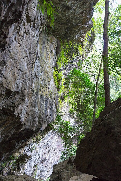 overhang