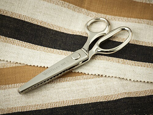 pinking shears