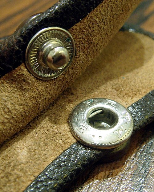 press stud
