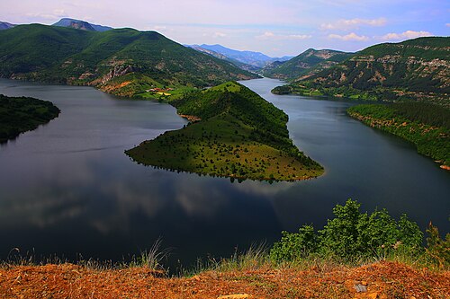 reservoir