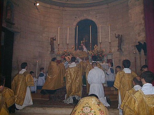 vestment